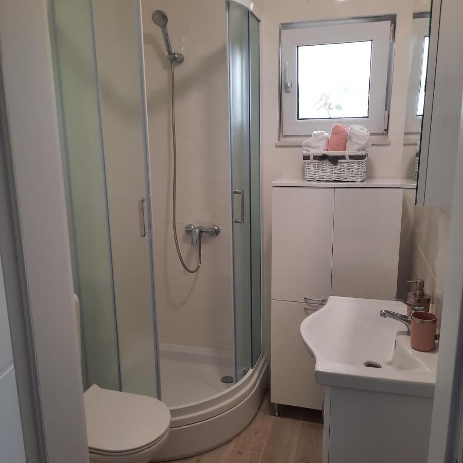 טרוגיר Studio Apartman Mare מראה חיצוני תמונה