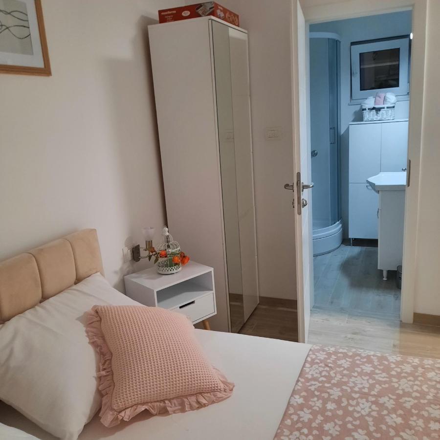 טרוגיר Studio Apartman Mare מראה חיצוני תמונה